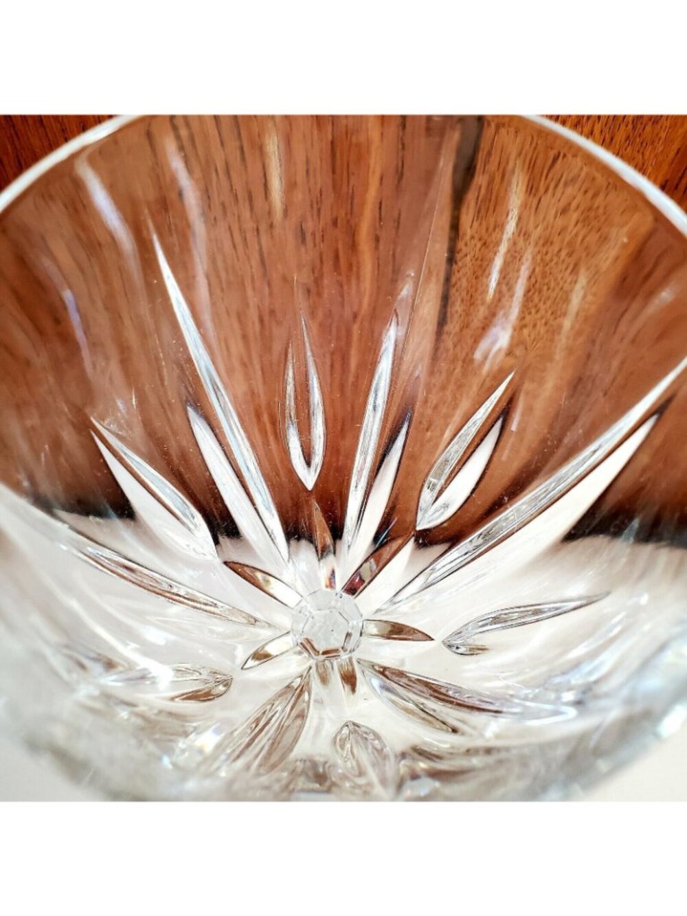 Mikasa Paloma Crystal Wine Glass 8 1/4" starburst cuts scratch - Picture 8 of 10